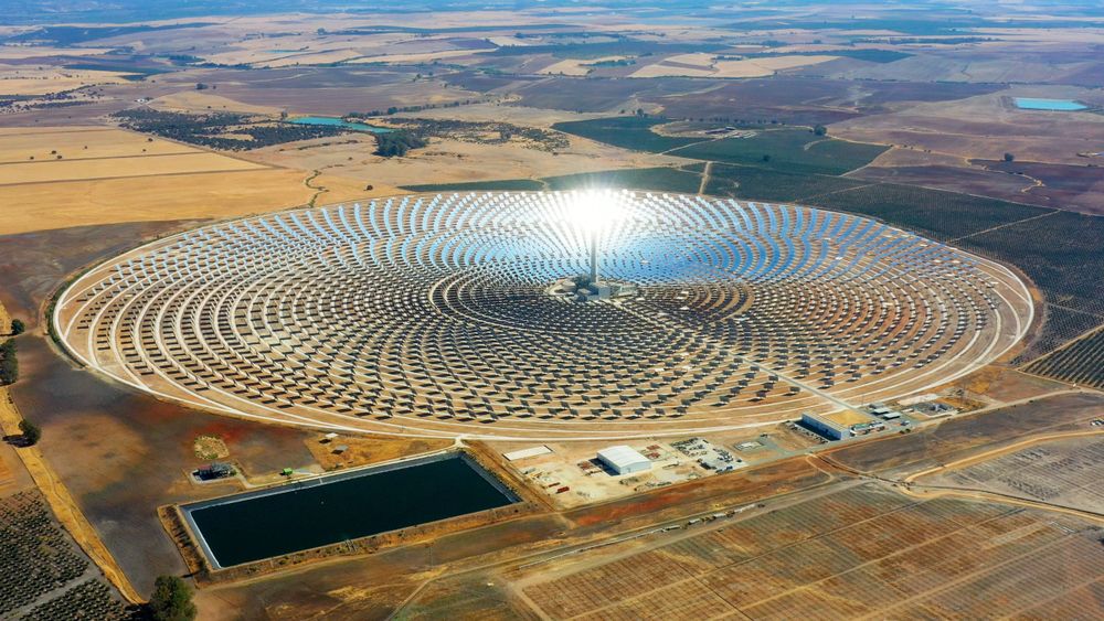 energie-solaire-photovoltaique-centrale
